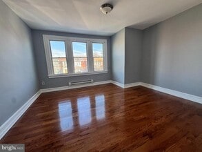 842 Foulkrod St in Philadelphia, PA - Building Photo - Building Photo