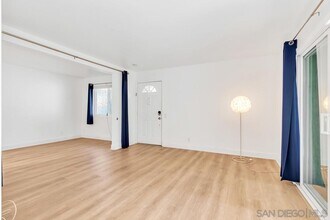3136 Via Alicante in San Diego, CA - Building Photo - Building Photo