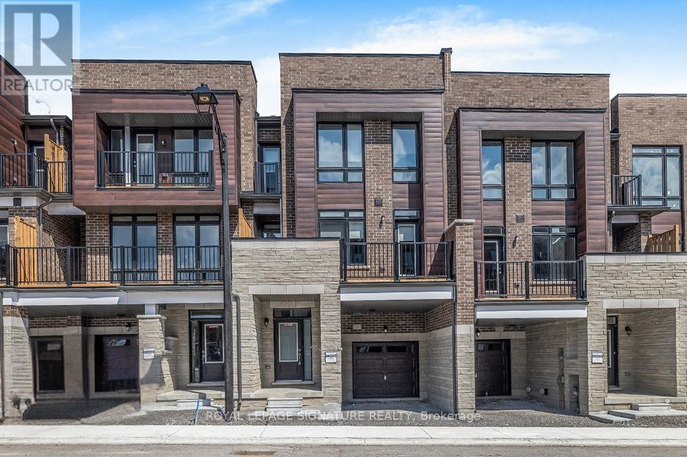 19 Gunton St in Aurora, ON - Building Photo