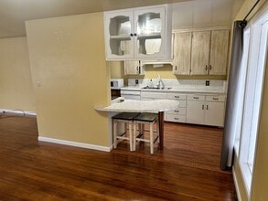 715 The Burl in Turlock, CA - Building Photo - Building Photo