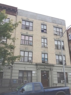 440 E 186th St in Bronx, NY - Building Photo