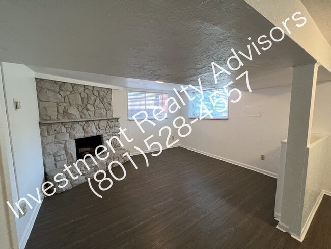 property at 568 S 900 E