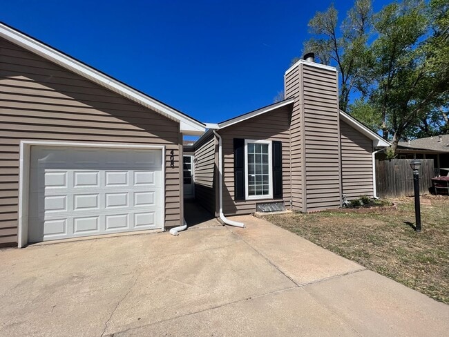 property at 408 S Woodchuck Ln