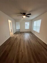 526 E 37th St in Houston, TX - Building Photo - Building Photo