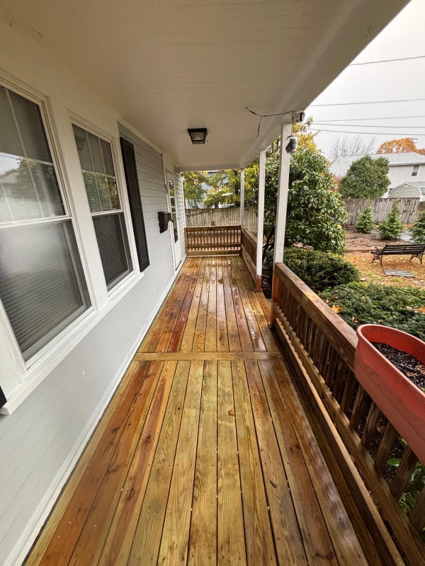 697 Willett Ave in East Providence, RI - Foto de edificio - Building Photo