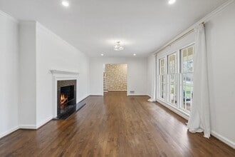 439 Broadland Rd NW in Atlanta, GA - Building Photo - Building Photo