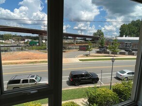 3586 N Davidson St in Charlotte, NC - Building Photo - Building Photo