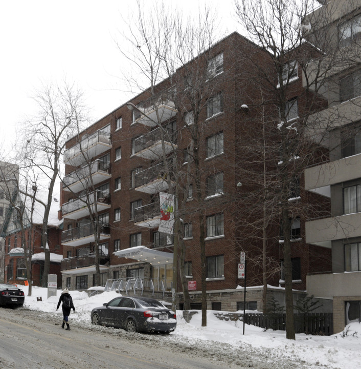 Stratford House in Montréal, QC - Building Photo