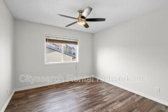 119 Cimarron Grove Crescent in Okotoks, AB - Building Photo - Building Photo