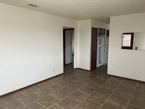 2409 Shoemaker Dr in Killeen, TX - Foto de edificio - Building Photo