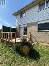 56 Bernick Dr in Barrie, ON - Building Photo - Building Photo