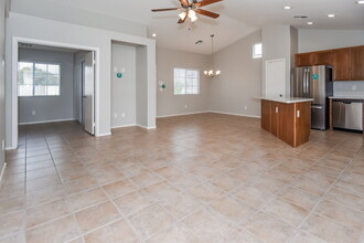 2407 Tropical Sands Ave in North Las Vegas, NV - Building Photo - Building Photo