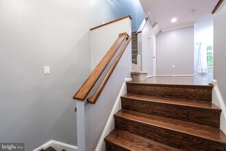 3818 Vermont Ct in Alexandria, VA - Foto de edificio - Building Photo