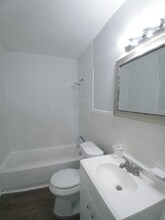 1326 Jones St in Greenville, TX - Building Photo - Building Photo