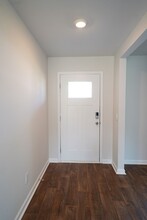 104 Painted Lady Lp in Savannah, GA - Building Photo - Building Photo