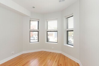 1648 N Rockwell St in Chicago, IL - Building Photo - Building Photo