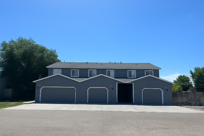 1023 E 6th S St in Mountain Home, ID - Building Photo - Building Photo