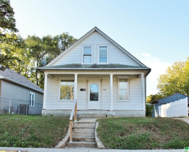 property at 2908 Jay Ave