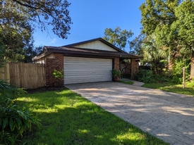 1280 Gallaten Rd in Ormond Beach, FL - Building Photo