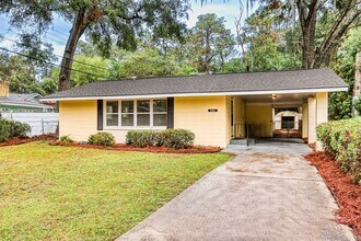 2106 Teresa Dr in Savannah, GA - Building Photo - Building Photo