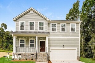296 Barnes Lndg Dr in Four Oaks, NC - Building Photo