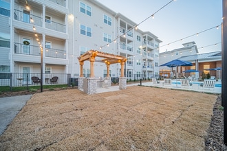Sage Highland Creek 55+ Active Adult in Charlotte, NC - Foto de edificio - Building Photo