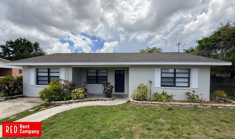 123 Deen Blvd in Auburndale, FL - Building Photo