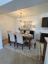 8 Griffin Ct, Unit 12 in Battle Creek, MI - Foto de edificio - Building Photo