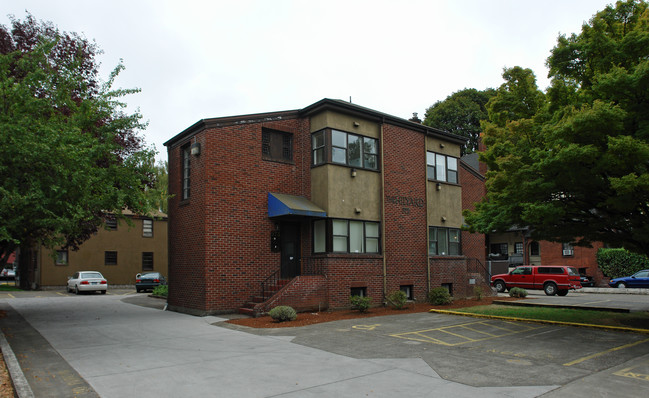 Hilyard Apartments