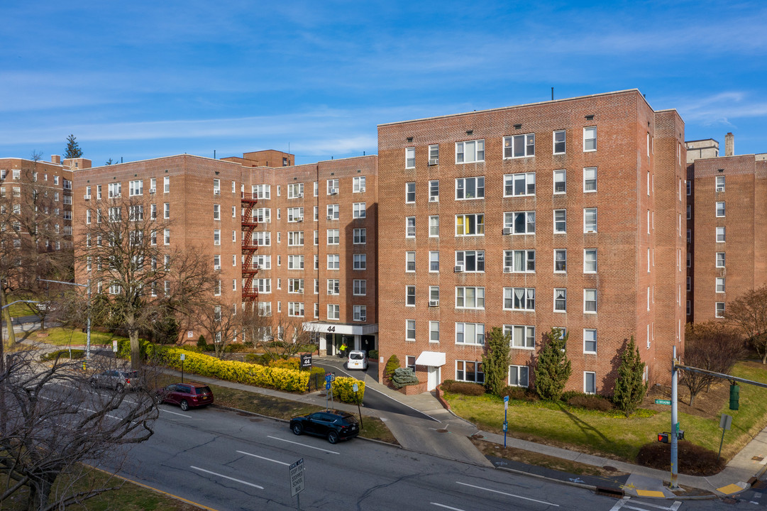 The Chatham in White Plains, NY - Foto de edificio