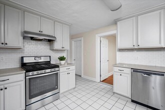 143 Wayne Ave in White Plains, NY - Foto de edificio - Building Photo