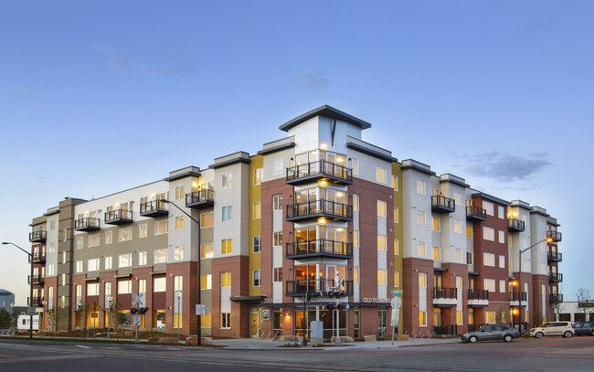 Old Town Flats in Fort Collins, CO - Foto de edificio - Building Photo