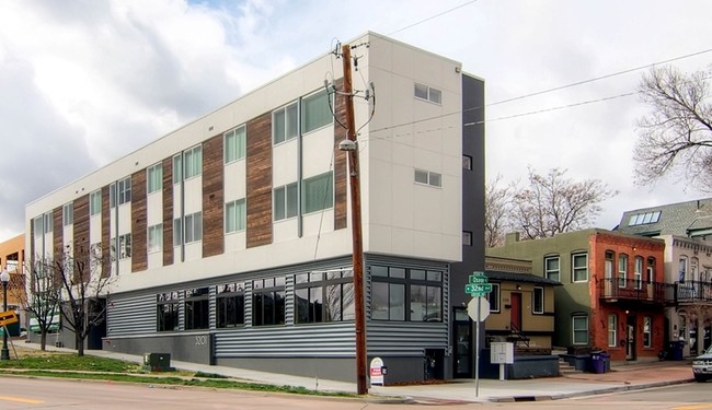 Avanti Plaza in Denver, CO - Foto de edificio - Building Photo