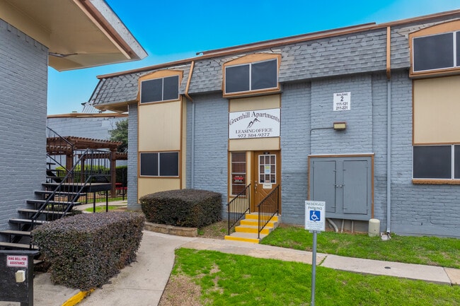 Greenhill Apartments in Grand Prairie, TX - Building Photo - Lobby