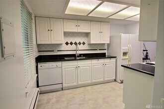 17534 151st Ave SE, Unit 10-5 in Renton, WA - Building Photo - Building Photo