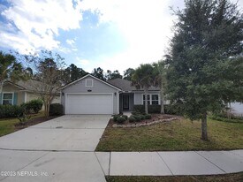 208 Midway Park Dr in St. Augustine, FL - Building Photo