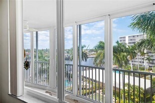 3300 S Ocean Blvd in Highland Beach, FL - Building Photo
