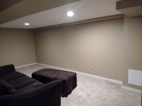 4209 Ontario St, Unit Entire House in Ames, IA - Building Photo - Building Photo