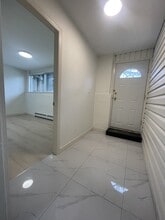 6629 Colborne Ave in Burnaby, BC - Building Photo - Building Photo