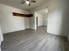 331 W Morrell St, Unit A in Jackson, MI - Building Photo - Building Photo