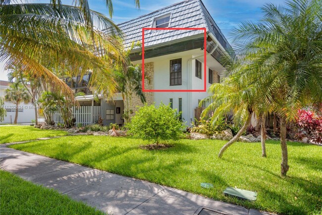 230 Sunrise Dr in Miami, FL - Building Photo - Building Photo