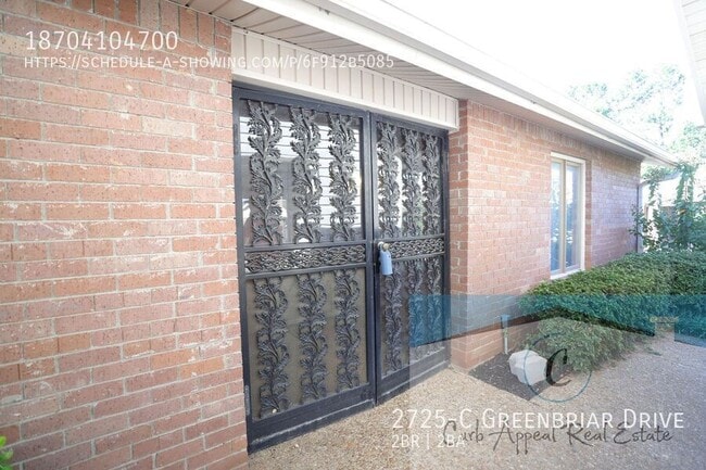 property at 2725 Greenbriar Dr