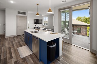 Abberly Foundry Apartment Homes in Nashville, TN - Foto de edificio - Building Photo