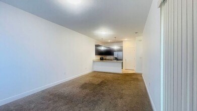 1595 Cumin Dr in Poinciana, FL - Building Photo - Building Photo