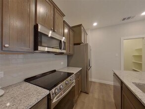 2529 Dulaney Dr in McKinney, TX - Building Photo - Building Photo