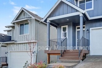 2618 Mount St Helens Ave SE in Salem, OR - Building Photo - Building Photo