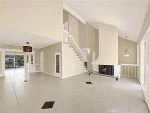 23324 Park Sorrento in Calabasas, CA - Building Photo - Building Photo
