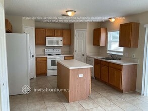 6108 Waterfield Way in St. Cloud, FL - Building Photo - Building Photo