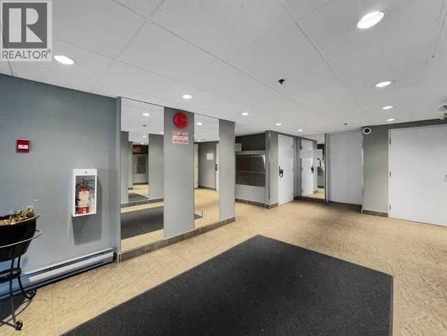 5335 Hastings St in Burnaby, BC - Building Photo - Building Photo