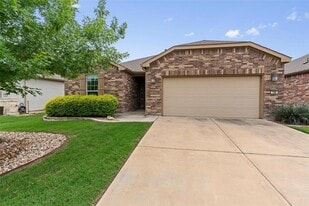 108 Calhoun Ln in Georgetown, TX - Building Photo